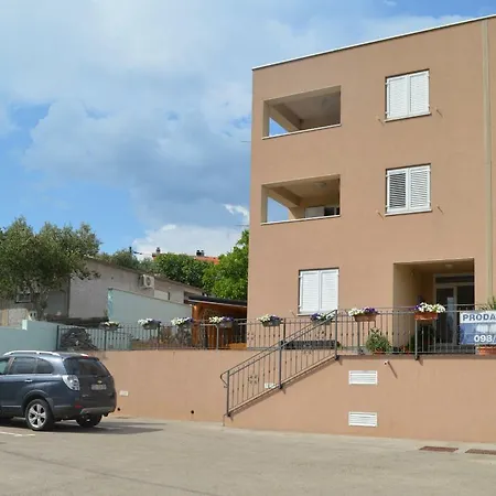 Mela Apartman Posedarje
