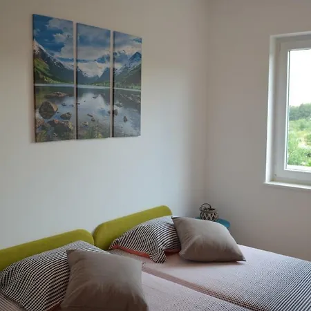 Apartman Mela *